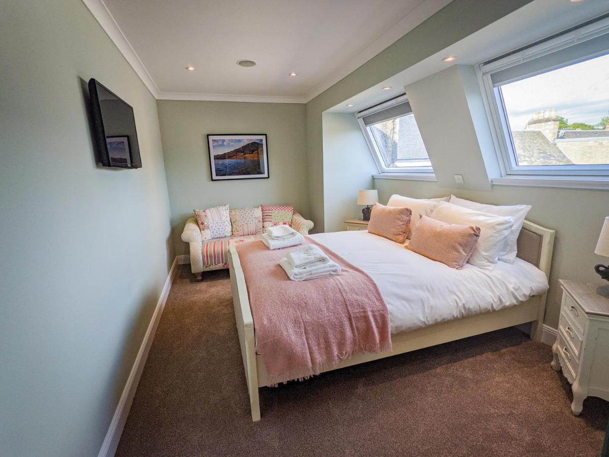 Beautiful Spacious Central Flat, Pitlochry Exterior foto